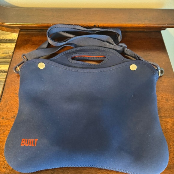 BUILT Netbook & DVD Portfolio, Blue - Picture 1 of 15